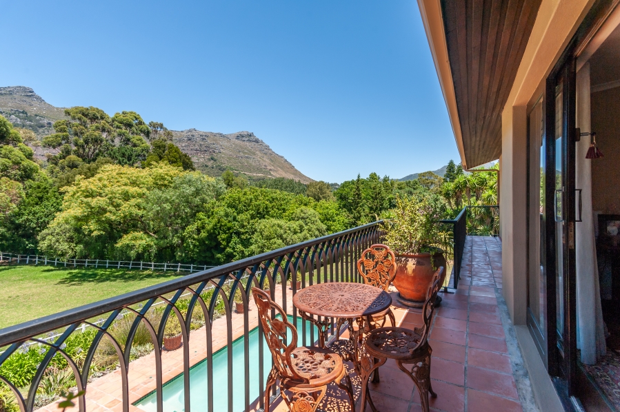 5 Bedroom Property for Sale in Hout Bay Western Cape